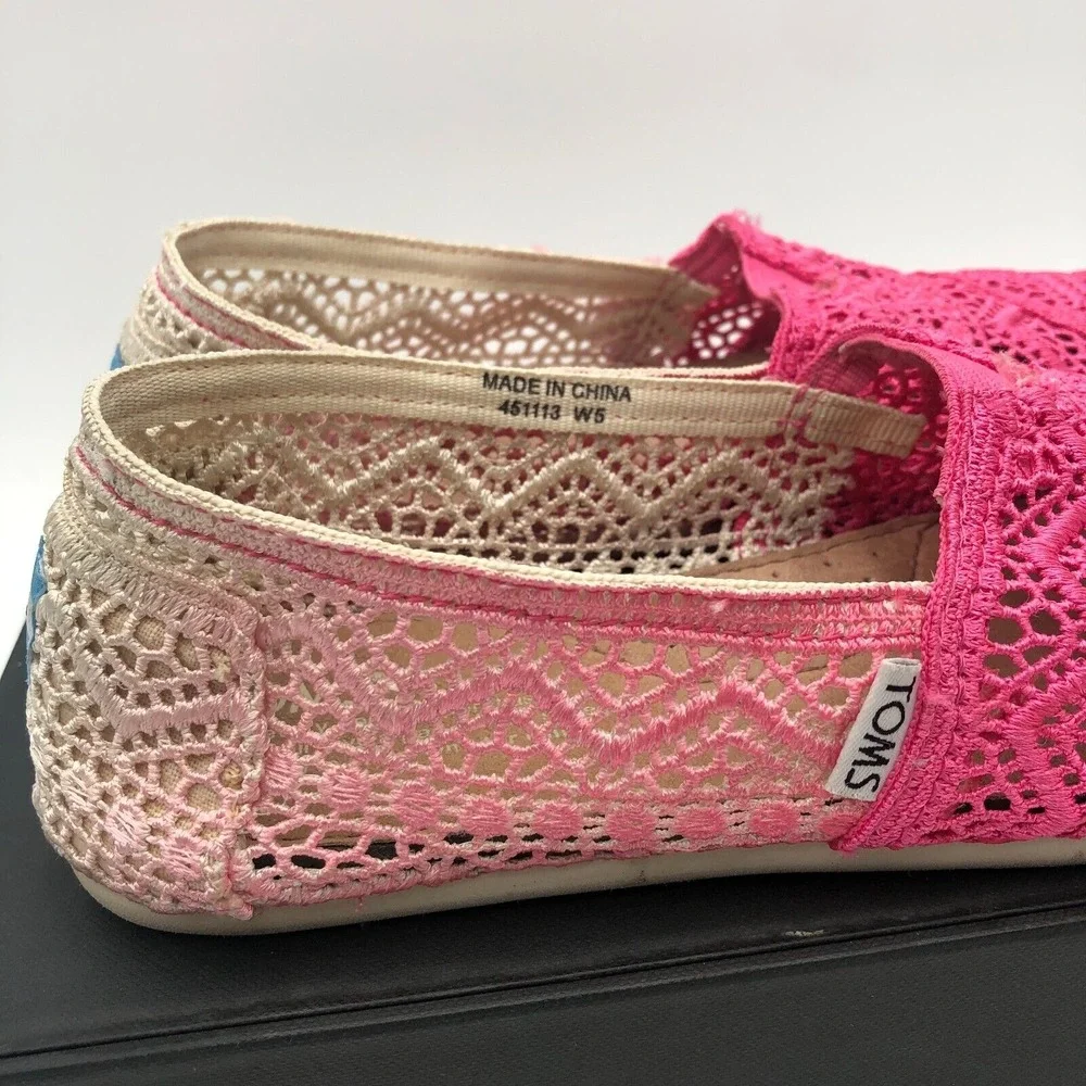 TOMS Moroccan Flat Shoes Womens Size 5 Ombre Pink Crochet Lace Slip‎ On 451113